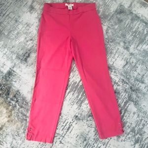 89th + Madison Hot Pink Capris with Decorative Ankles; Size Medium